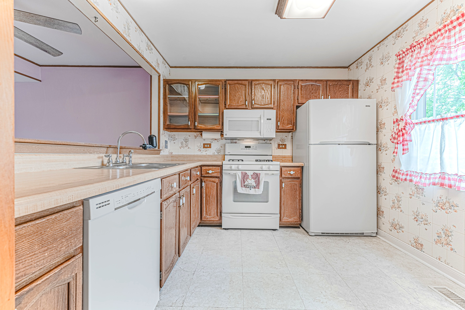 215 N Oltendorf Road
