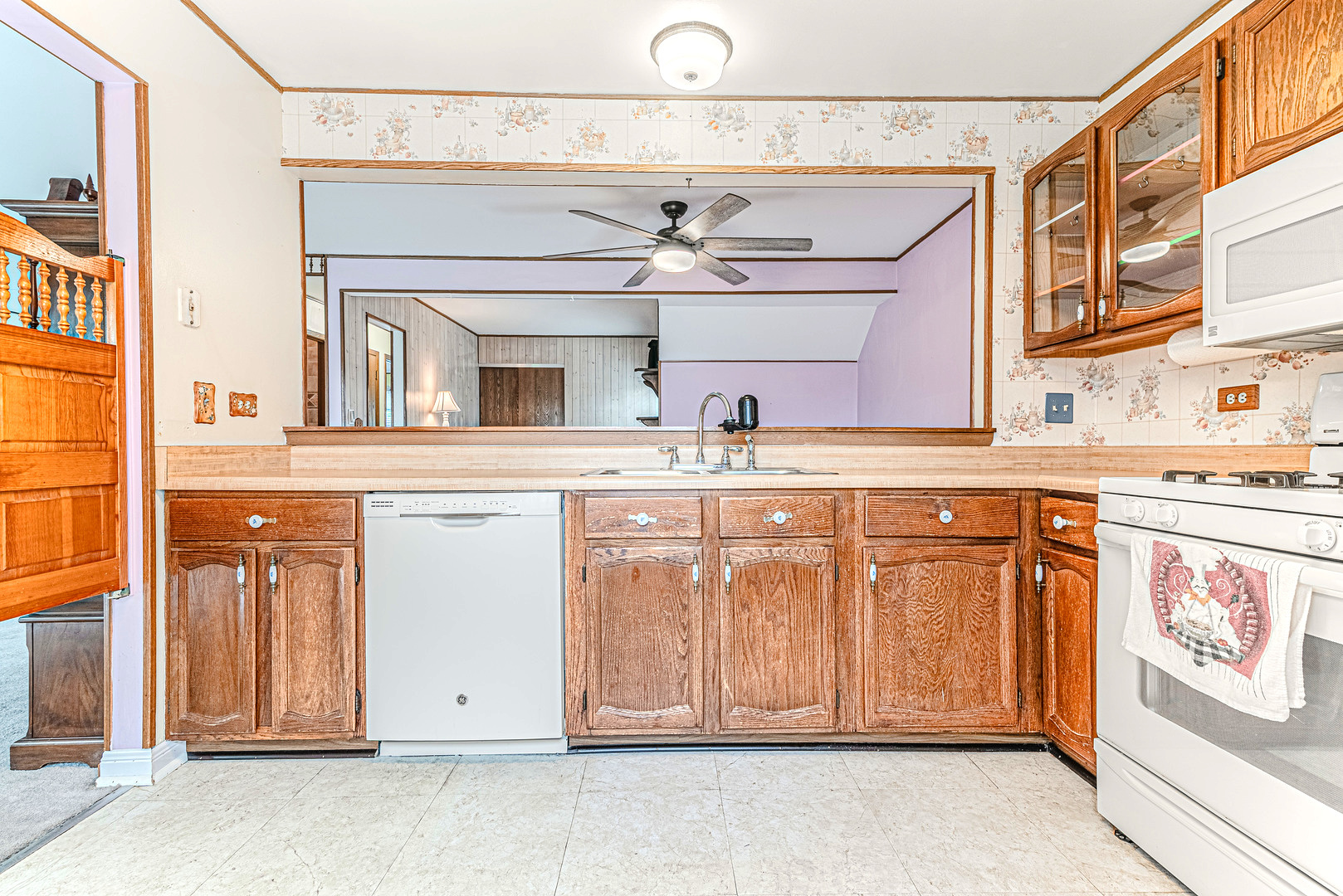 215 N Oltendorf Road