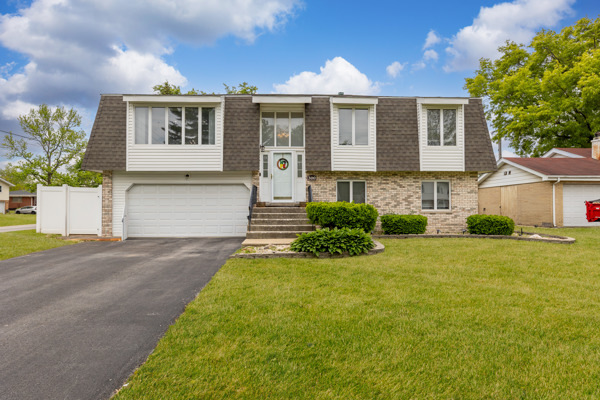 300 Milburn Avenue