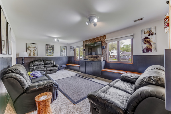 300 Milburn Avenue