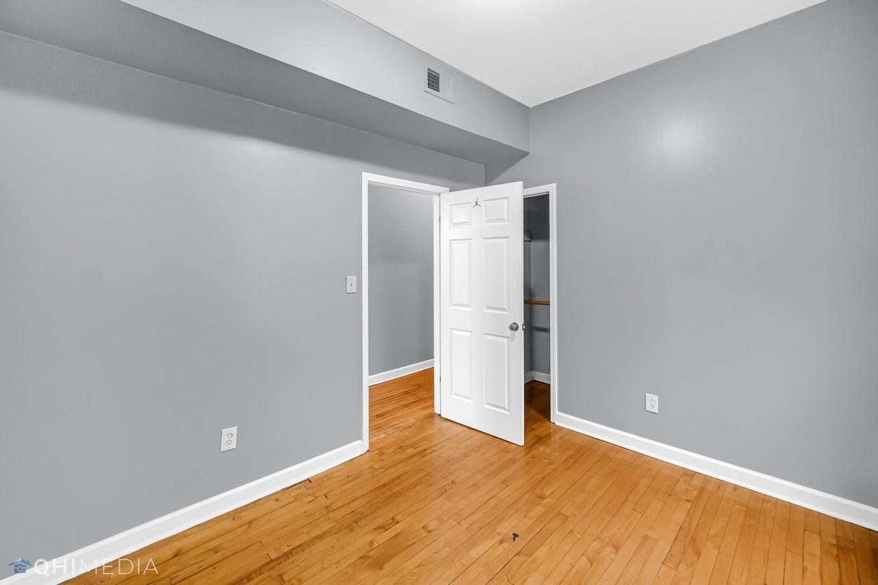 711 N Christiana Avenue