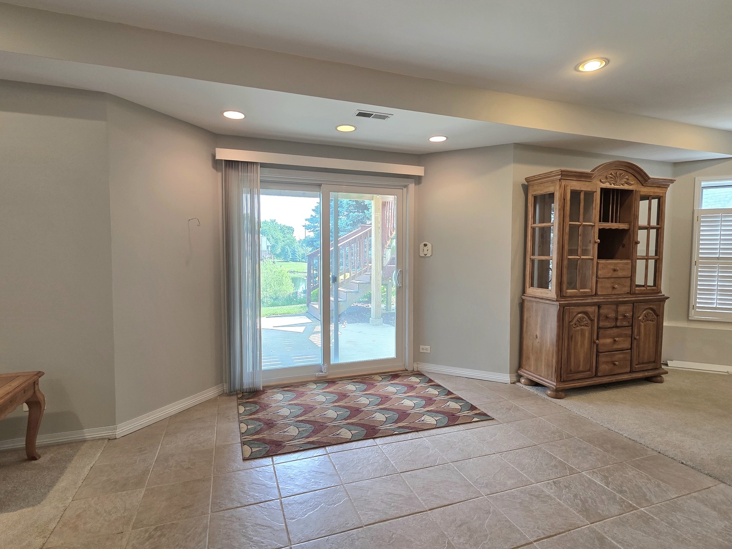 3204 Apache Drive