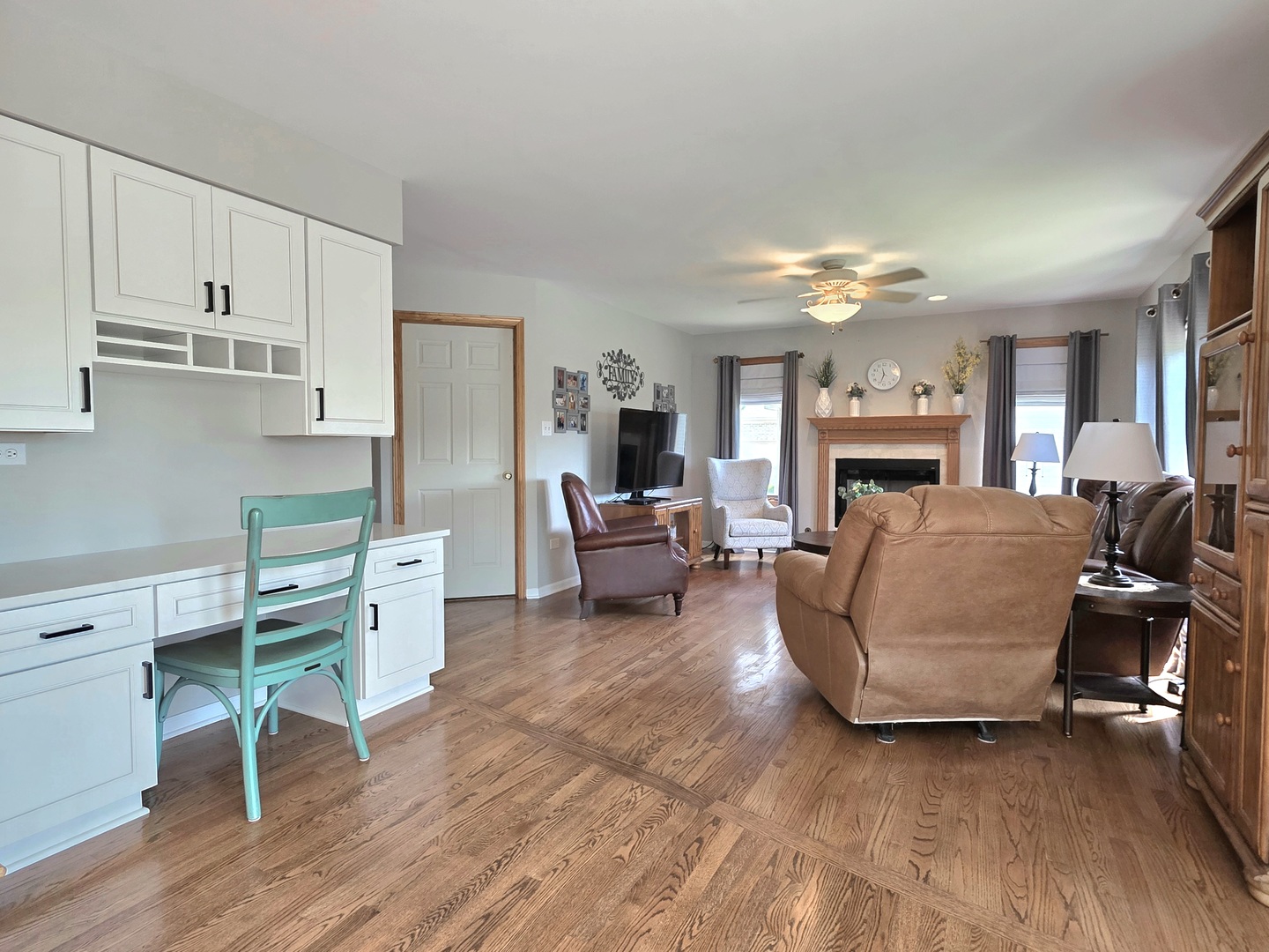3204 Apache Drive