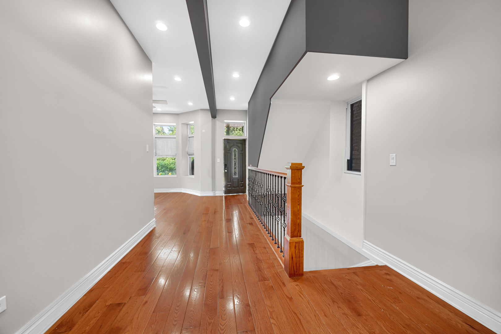 5757 S Aberdeen Street
