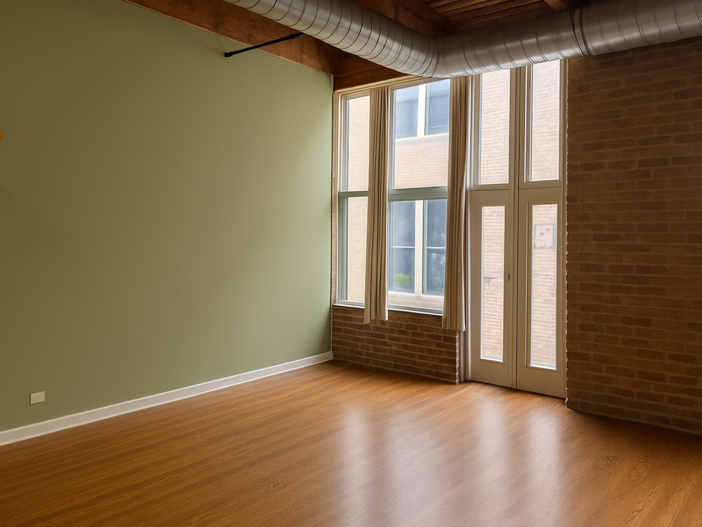 1500 W Monroe Street Unit: 606