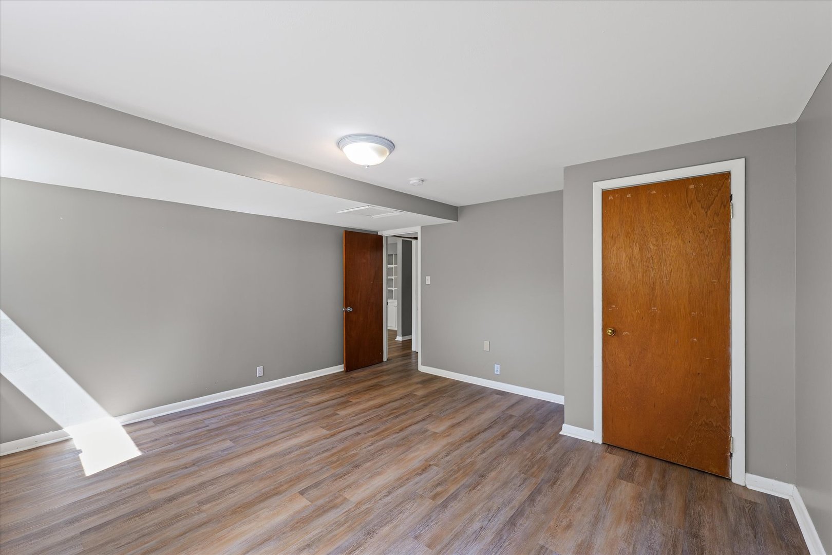 2007 S Prospect Avenue