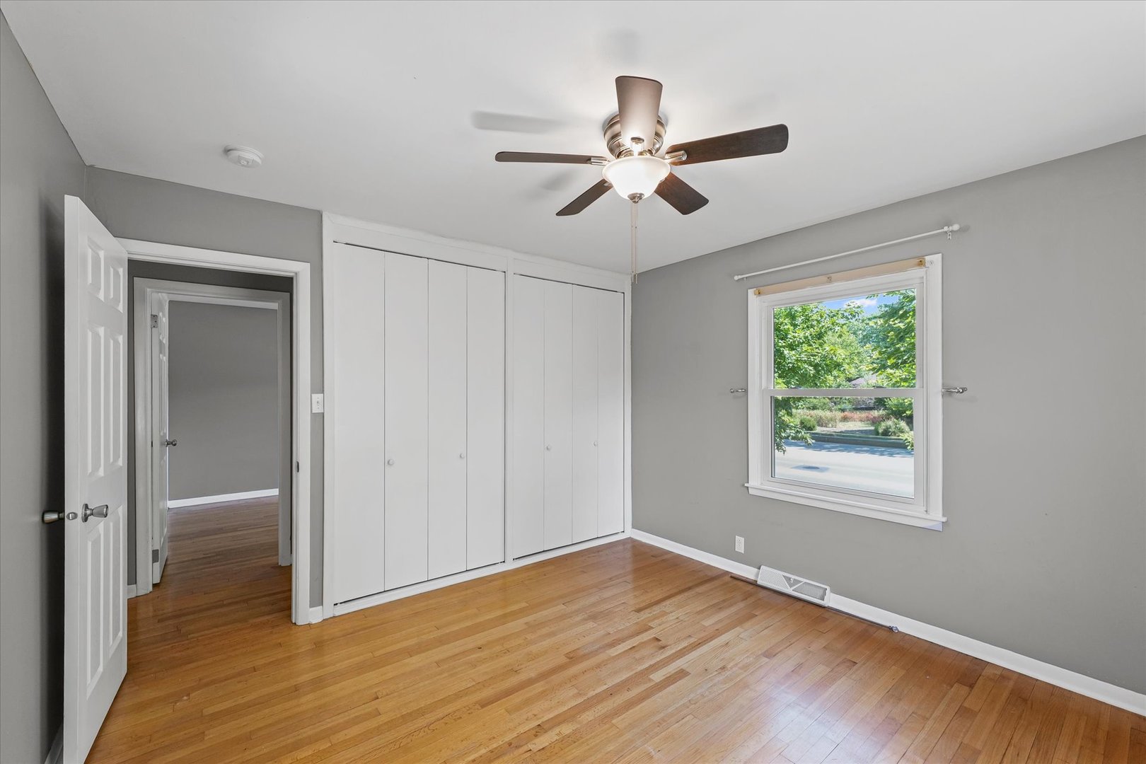 2007 S Prospect Avenue
