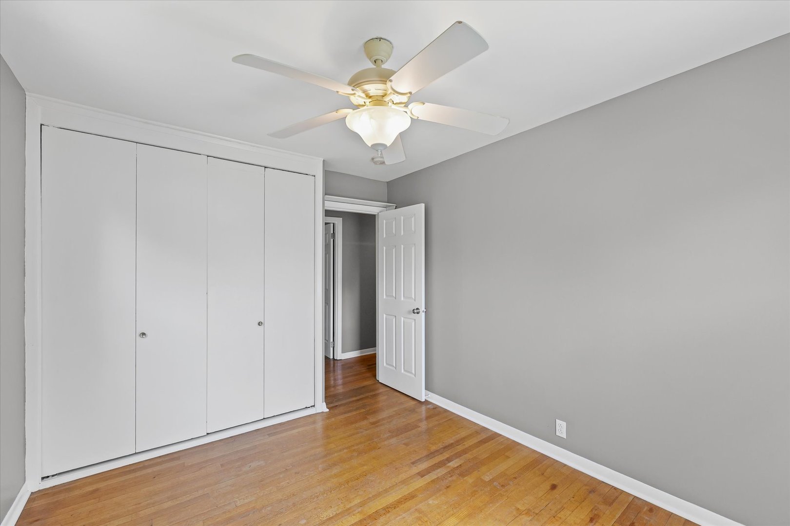 2007 S Prospect Avenue