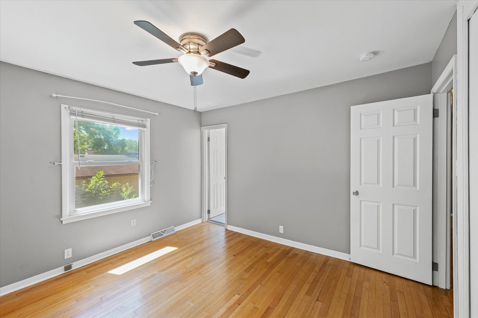 2007 S Prospect Avenue