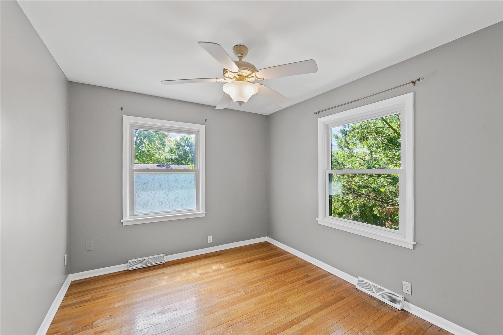 2007 S Prospect Avenue