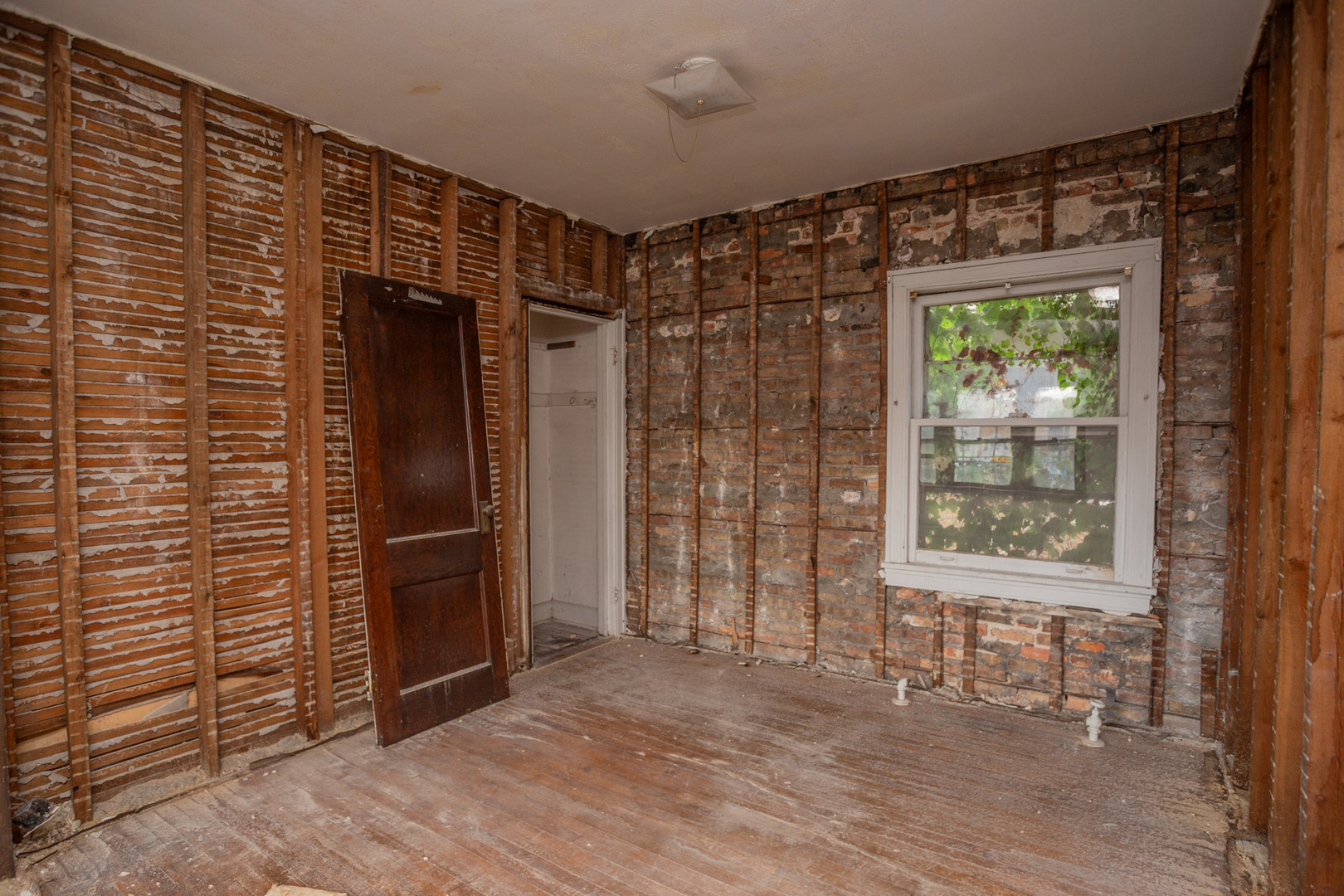 17 N Austin Boulevard