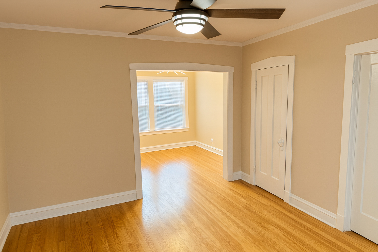6638 S Greenwood Avenue Unit: 2B