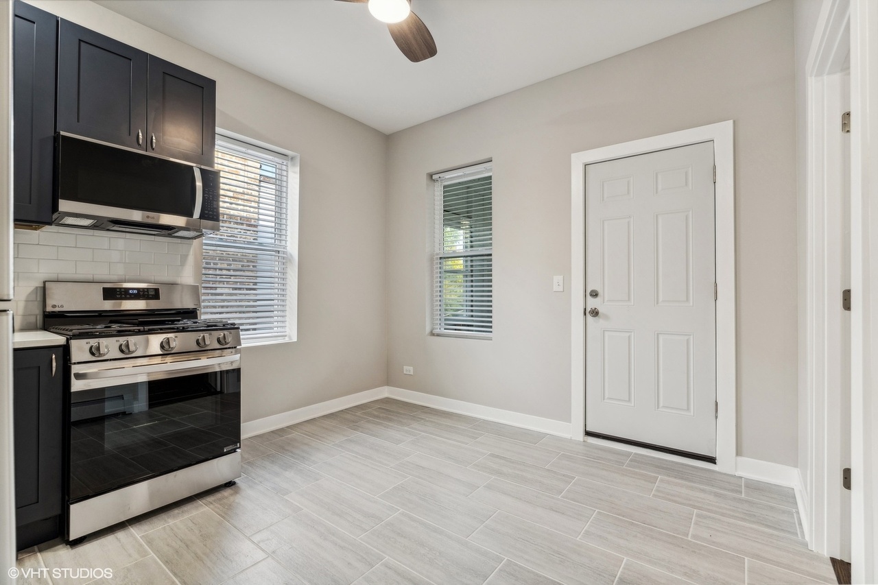 1754 E 73rd Street Unit: 1