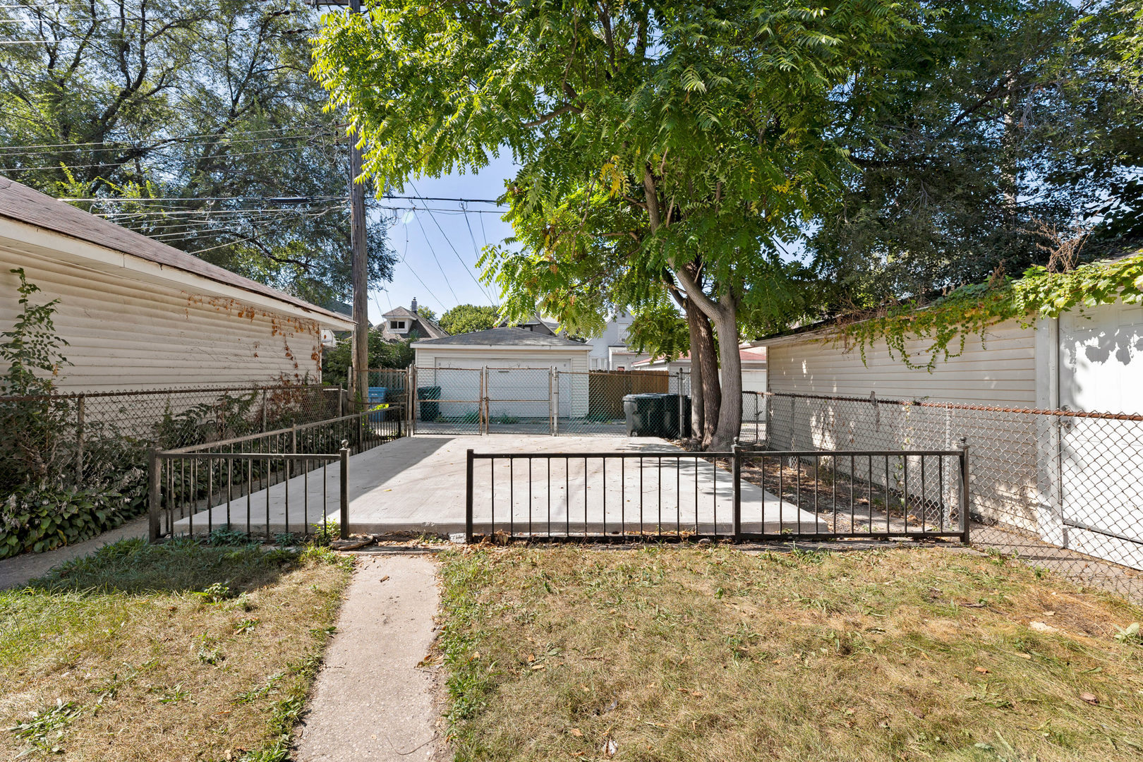 7628 S Evans Avenue