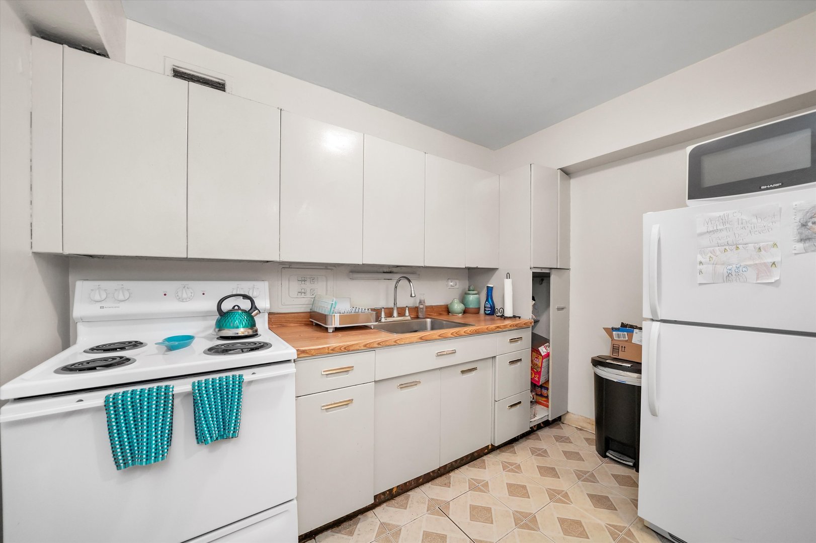 7337 S South Shore Drive Unit: 406