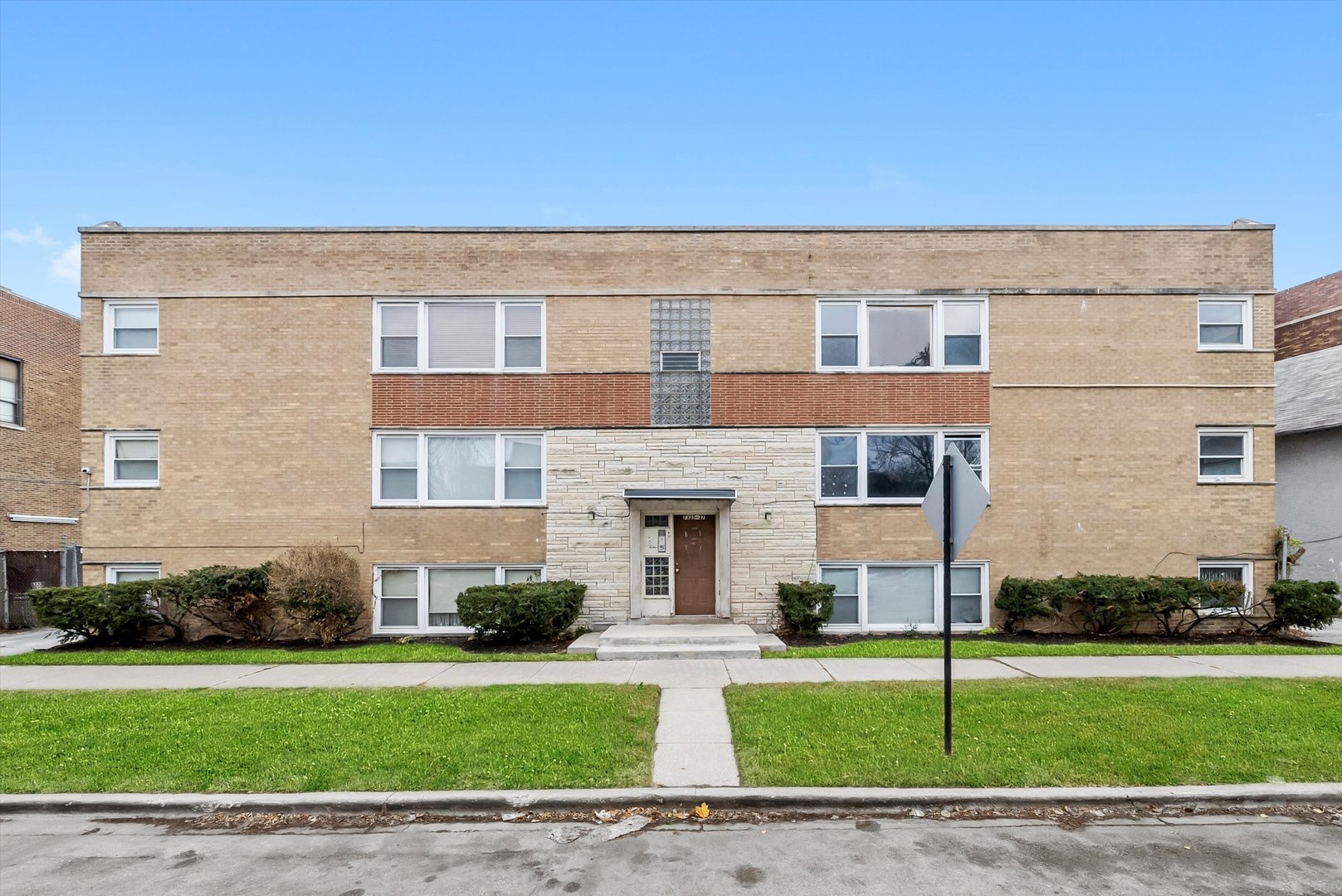 7327 S Kingston Avenue Unit: 2