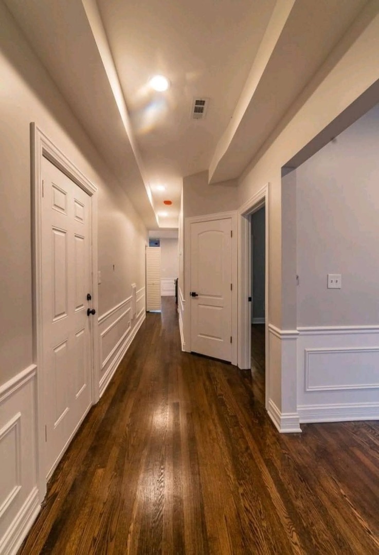 5824 S Michigan Avenue Unit: 2