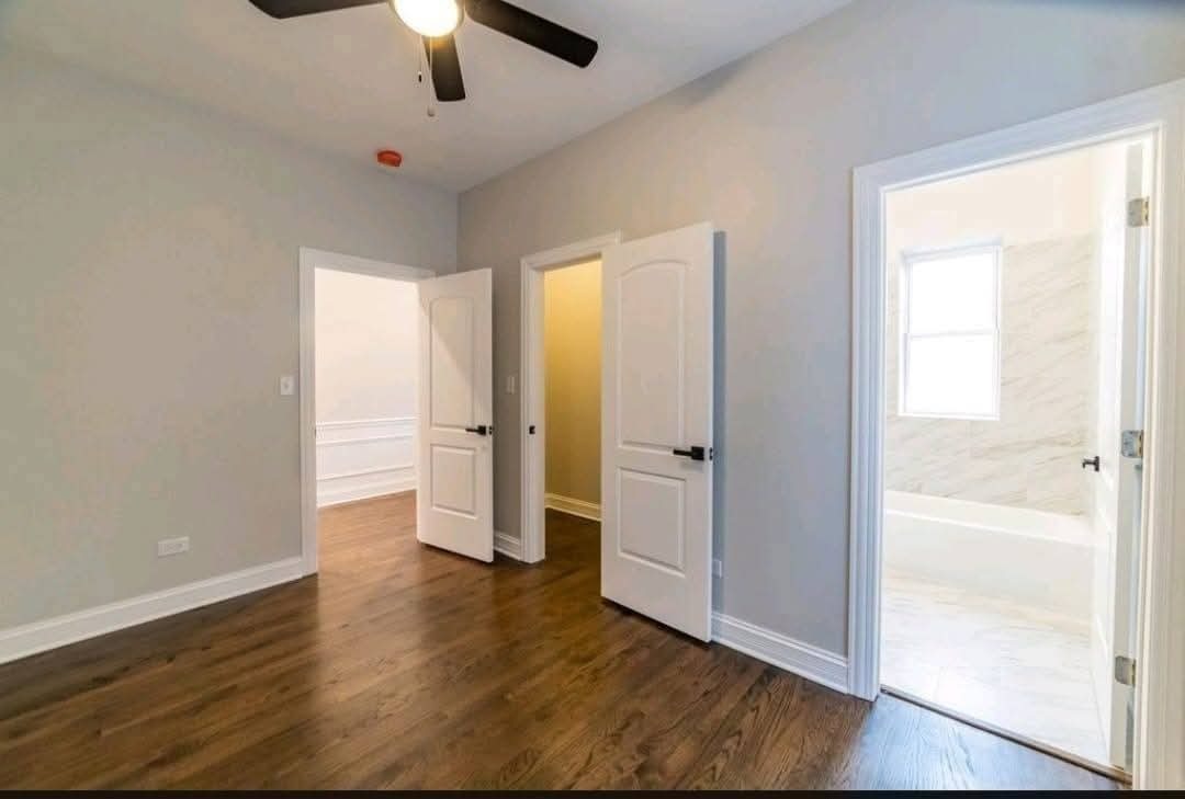 5824 S Michigan Avenue Unit: 2