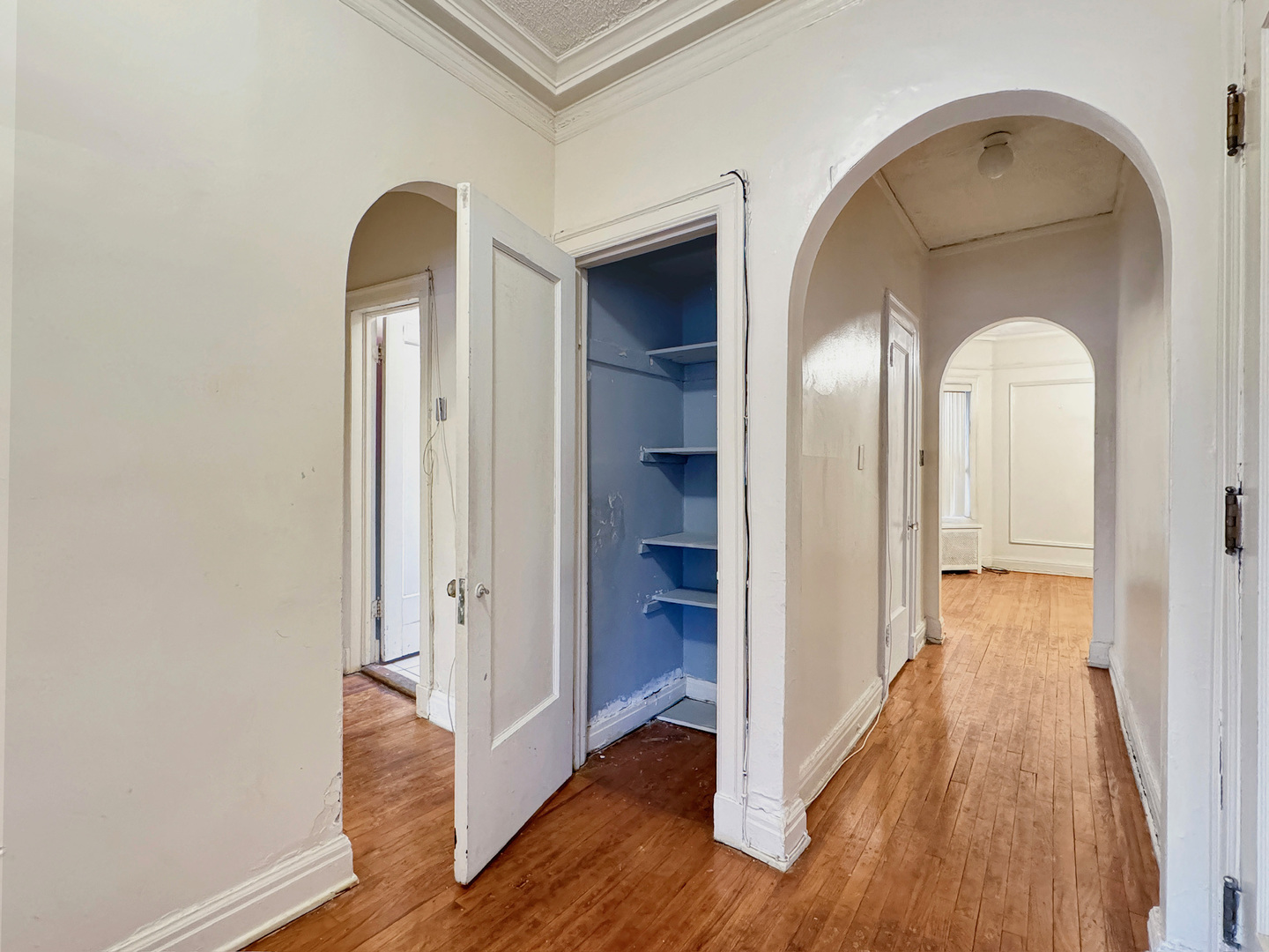 6832 S South Shore Drive Unit: 1