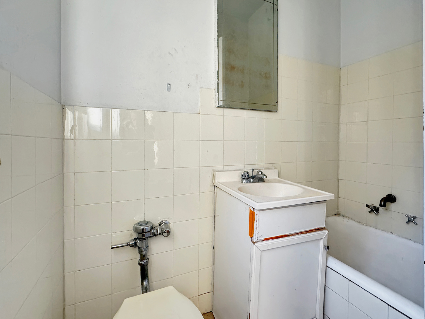 6832 S South Shore Drive Unit: 1