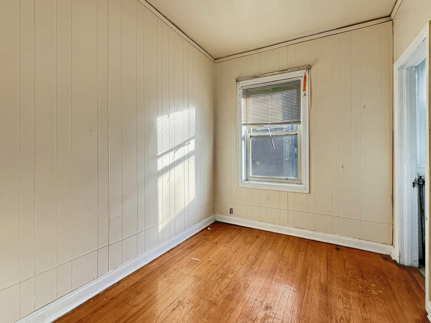 6832 S South Shore Drive Unit: 1