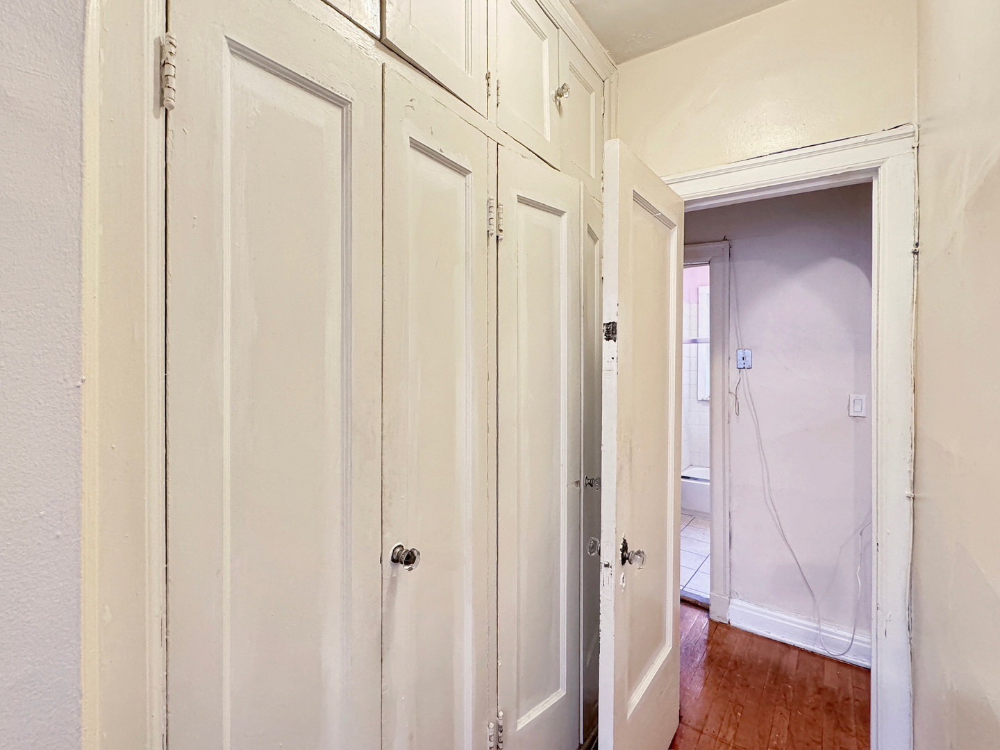 6832 S South Shore Drive Unit: 1