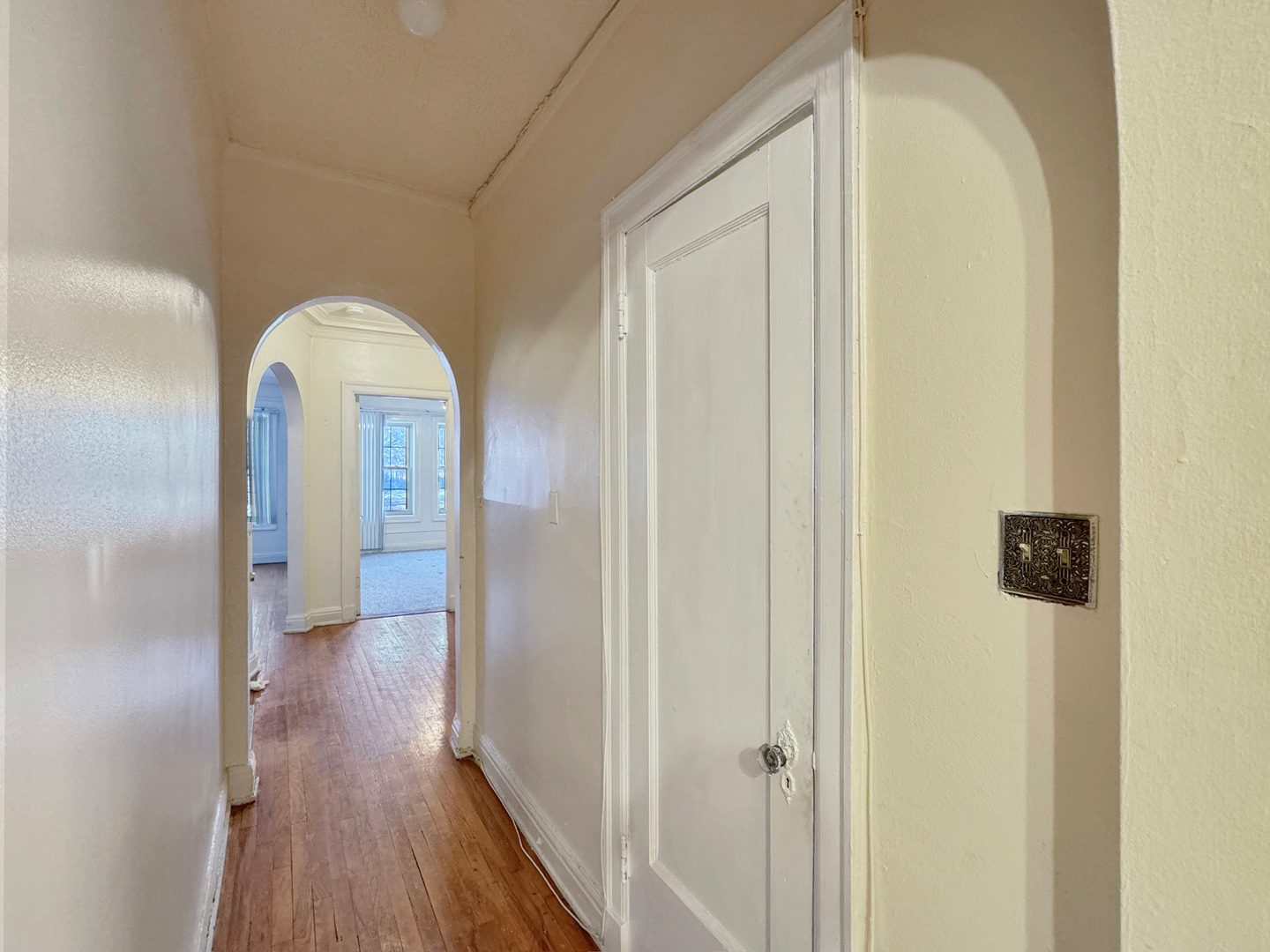6832 S South Shore Drive Unit: 1