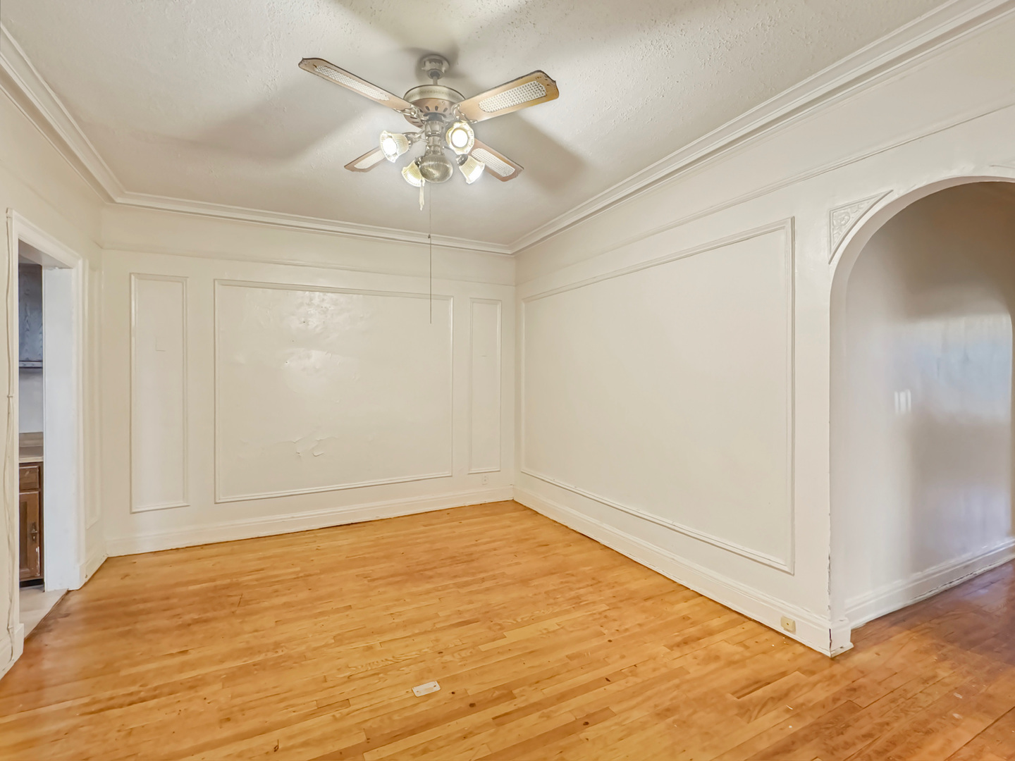 6832 S South Shore Drive Unit: 1