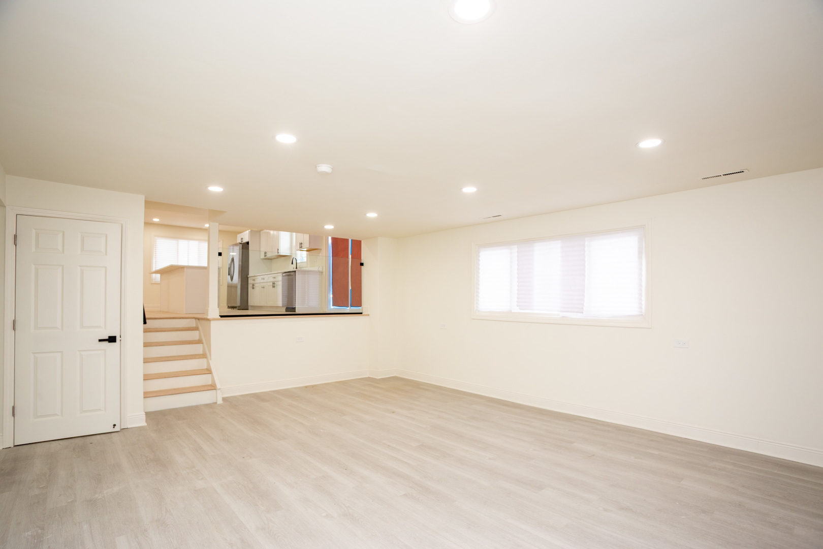 916 E 168th Street