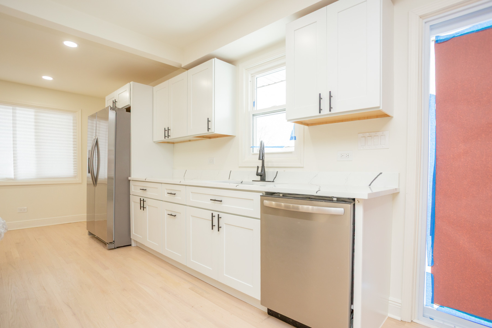 916 E 168th Street