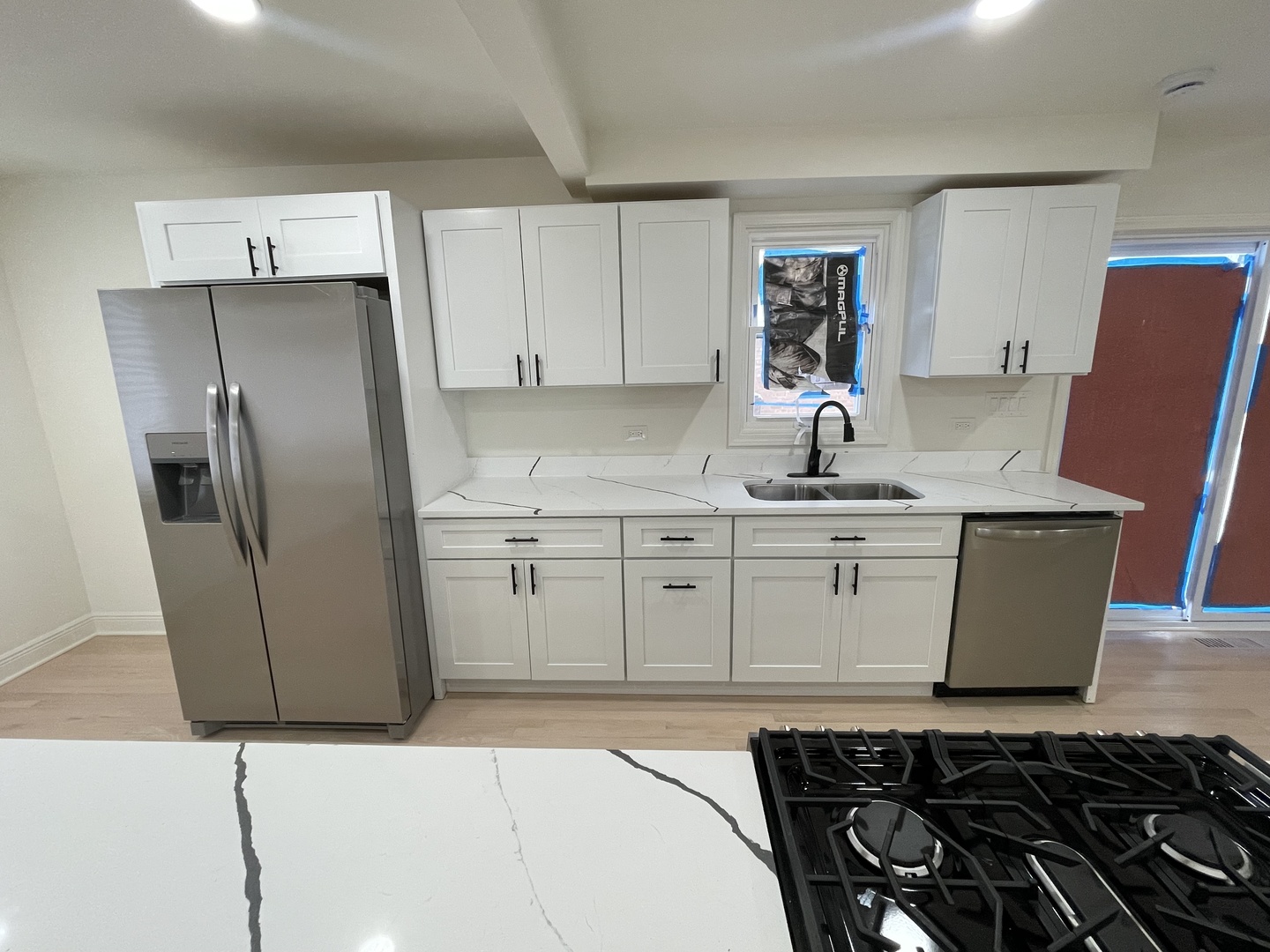 916 E 168th Street