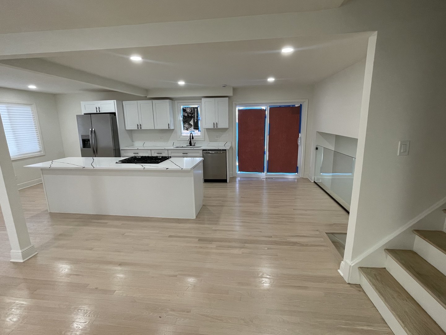 916 E 168th Street