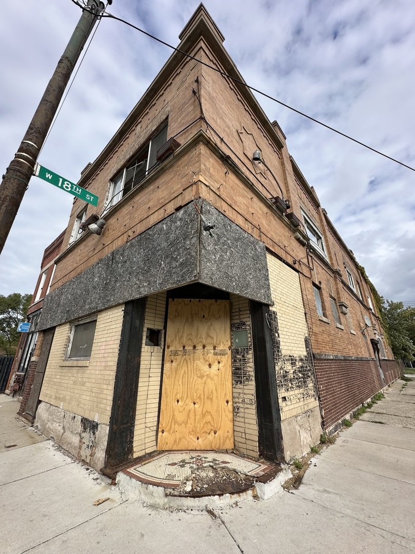 1659 S Pulaski Road