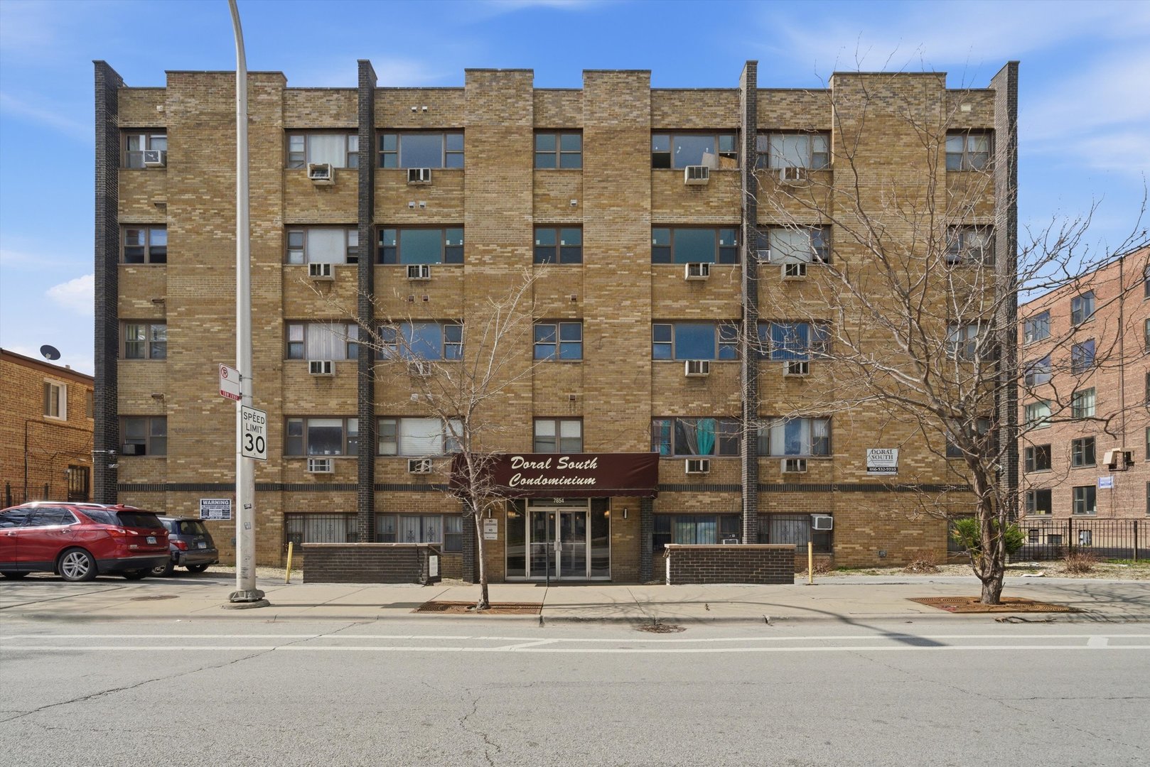 7854 S South Shore Drive Unit: 306
