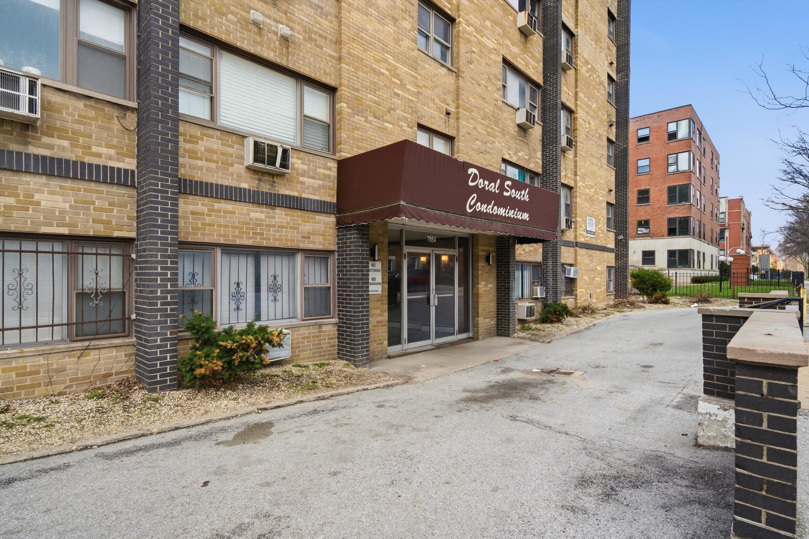 7854 S South Shore Drive Unit: 306
