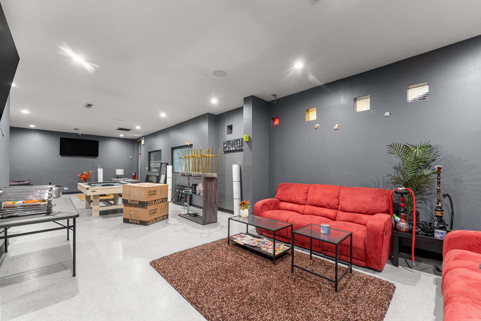 2014 E 87th Street