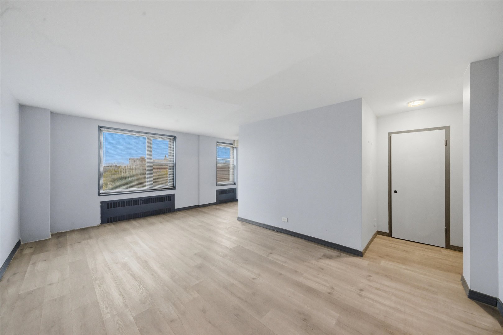 7363 S South Shore Drive Unit: 505