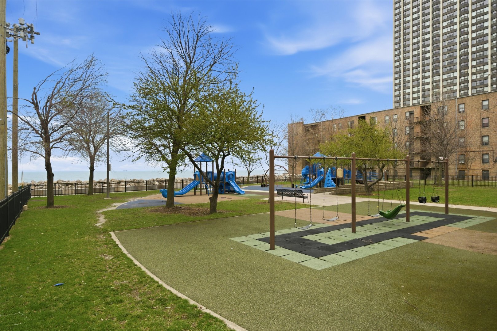 7363 S South Shore Drive Unit: 505