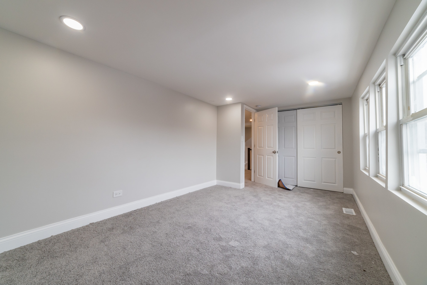 9309 S Ada Street