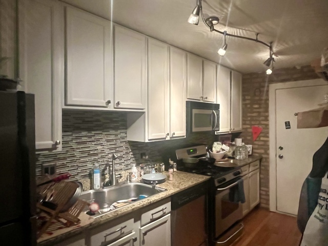 1657 W PRATT Boulevard Unit: BG