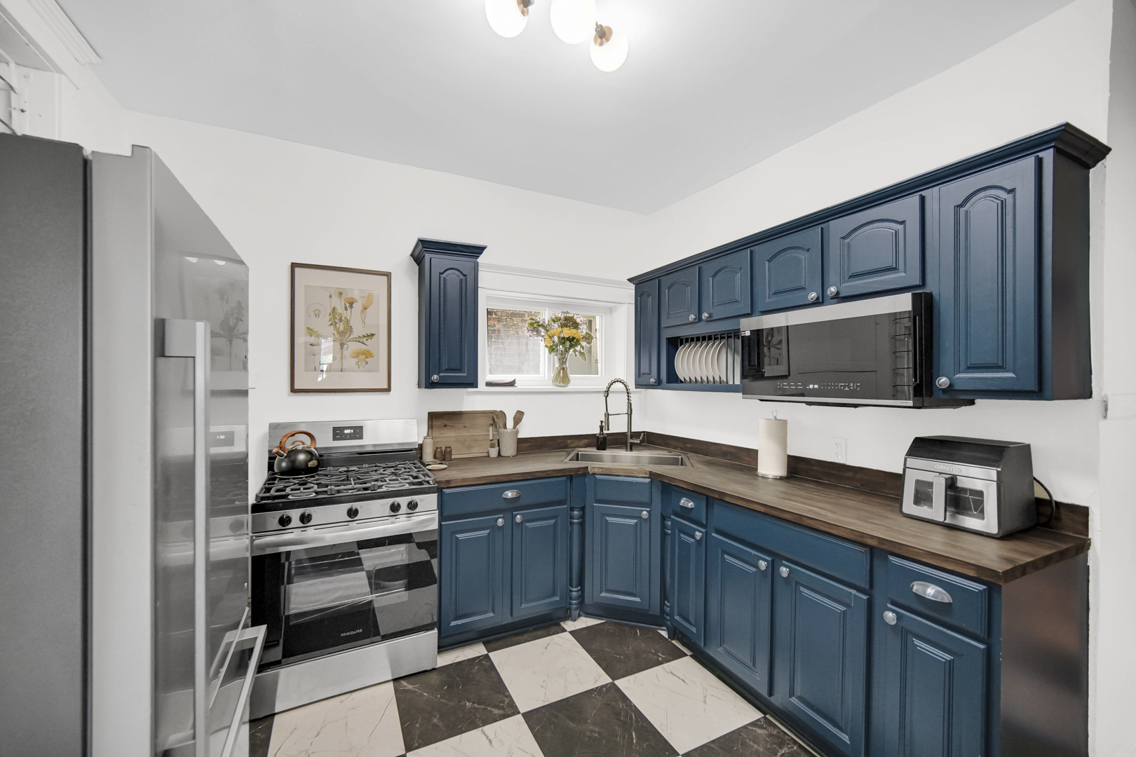5228 W Quincy Street W