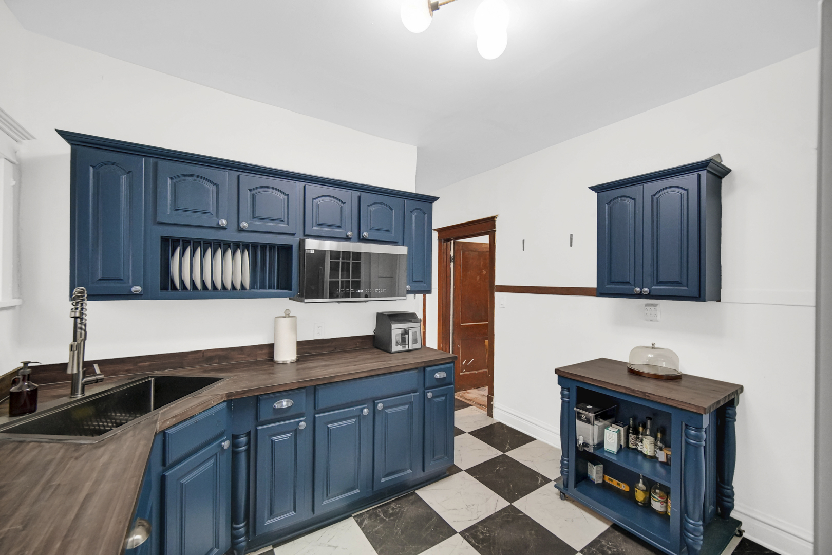 5228 W Quincy Street W