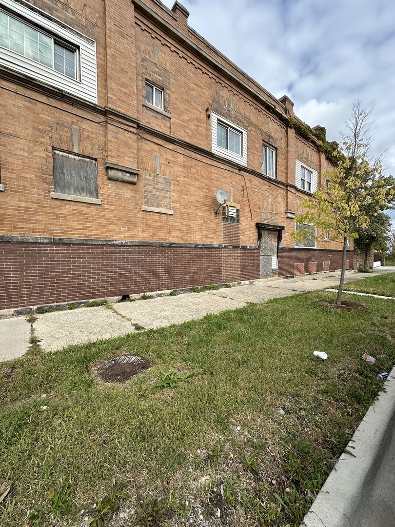 1659 S Pulaski Road