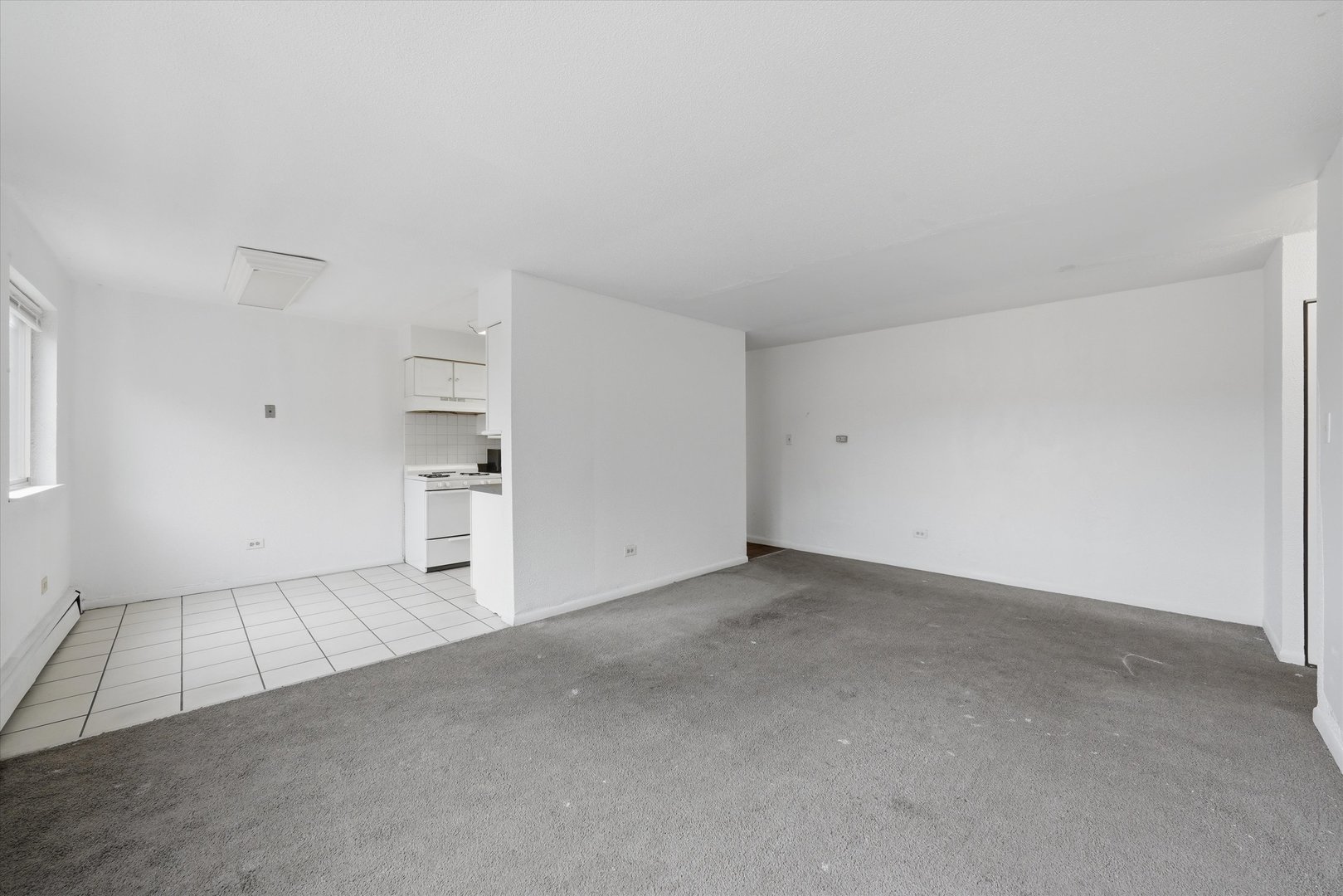 8343 S King Drive Unit: 3B