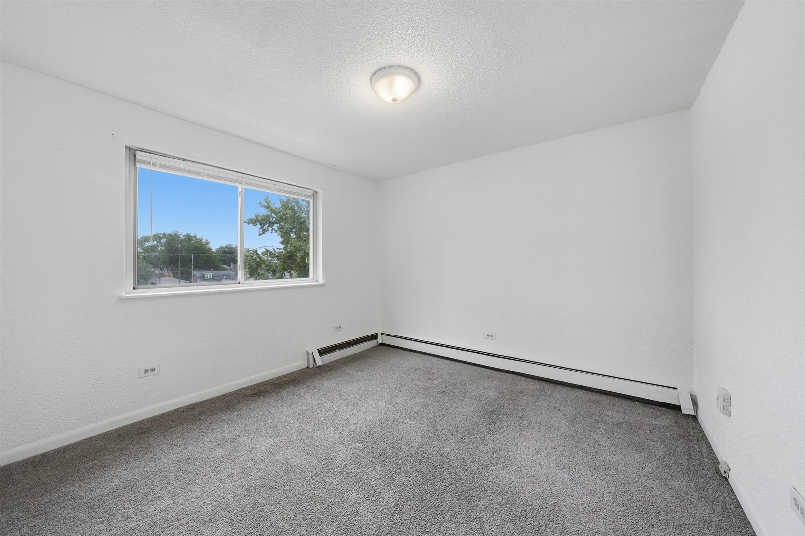8343 S King Drive Unit: 3B