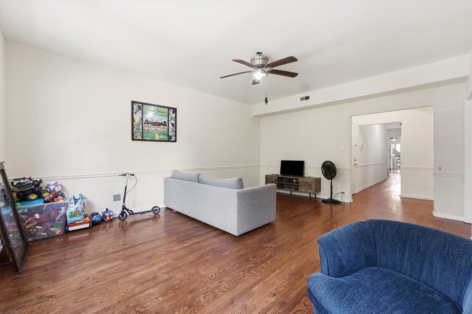 2509 E 76th Street Unit: 1