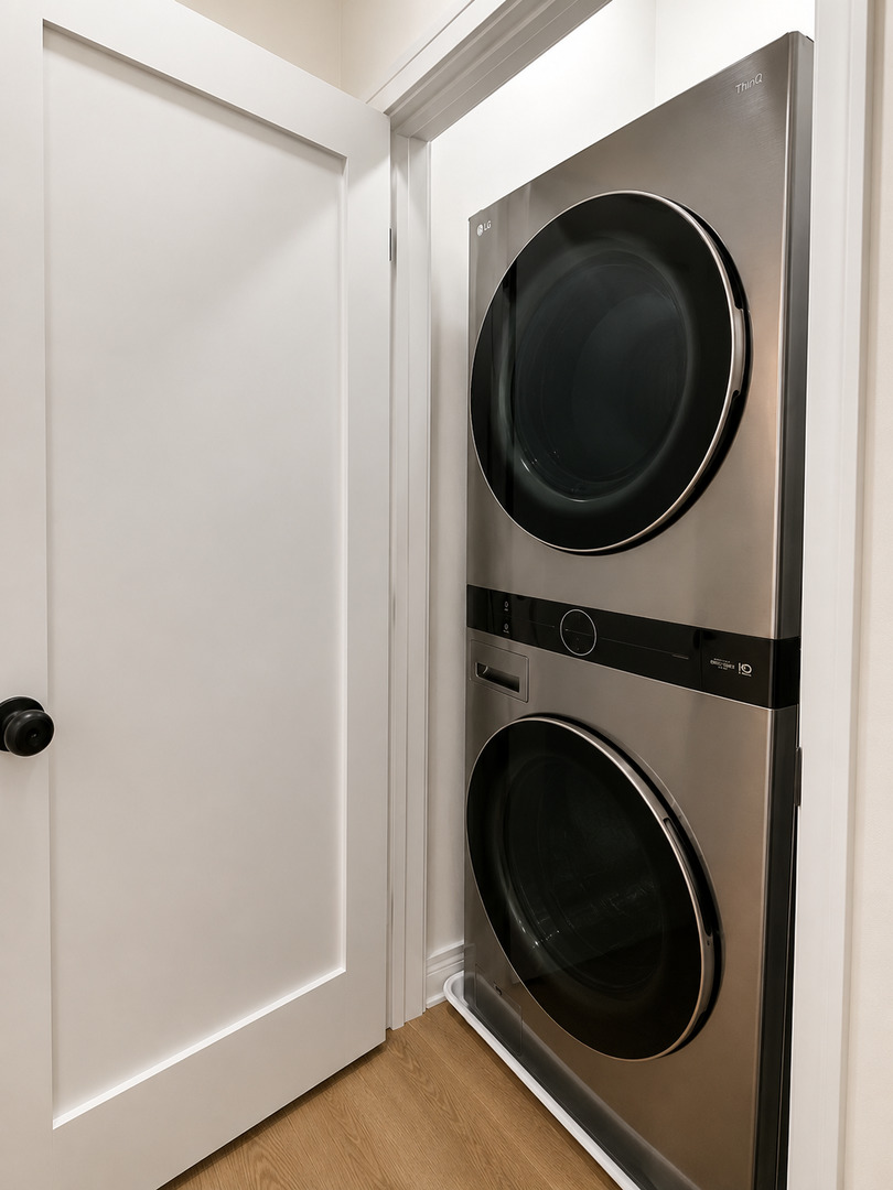 5638 S Green Street Unit: 2