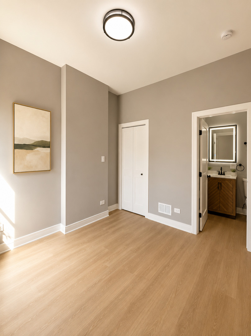 5638 S Green Street Unit: 2