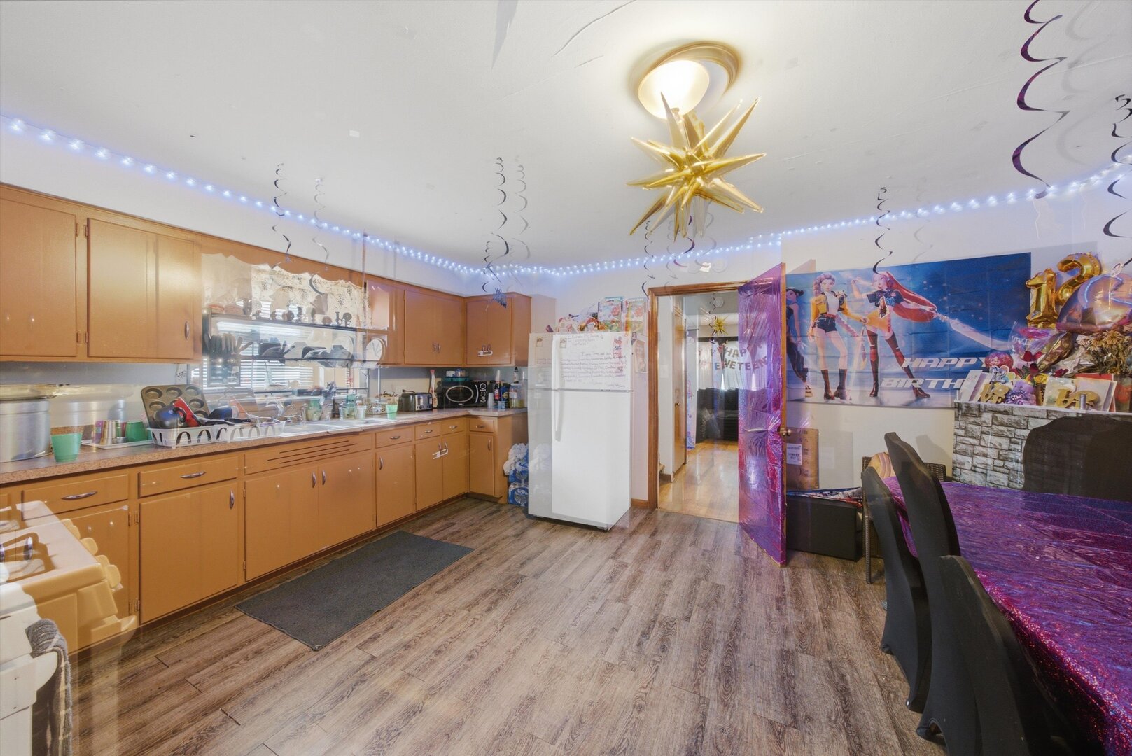 731 E 88th Place