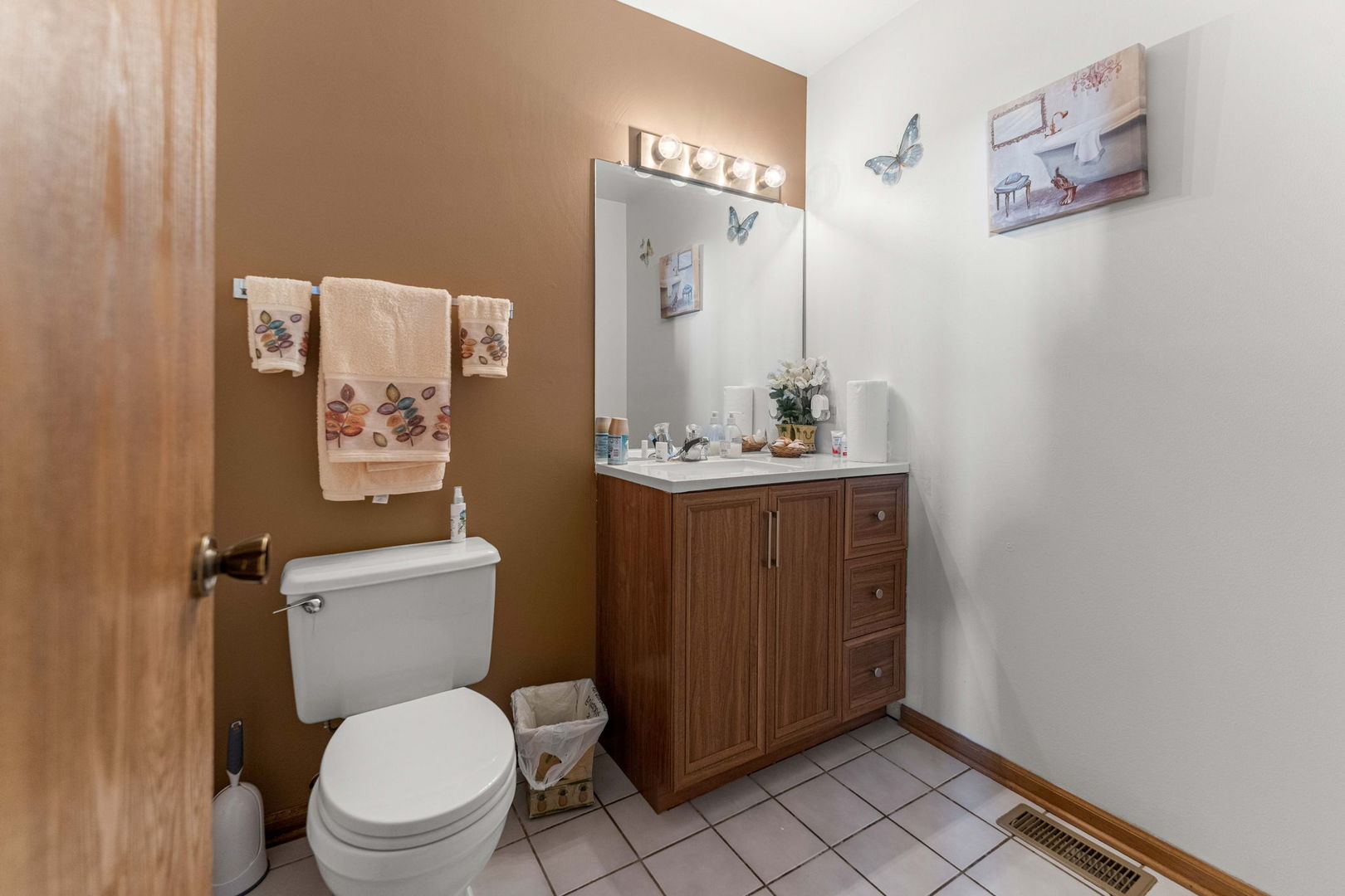 17816 Tanglewood Court
